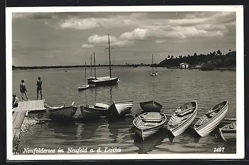 AK Neufeld a. d. Leitha, Neufeldersee mit Booten