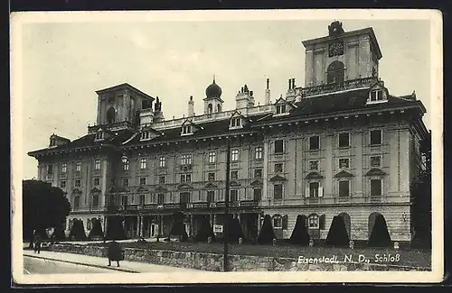 AK Eisenstadt, Das Schloss, Strassenansicht