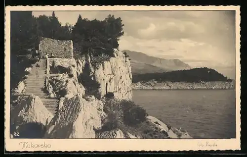 AK Makarska, Treppenaufgang zur Ruine