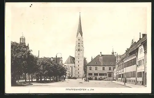 AK Pfaffenhofen, Marktplatz mit Blick zur Kirche