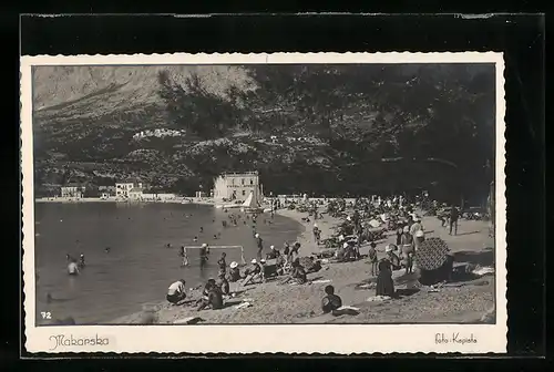 AK Makarska, Strandleben vor dem Hotel Riviera