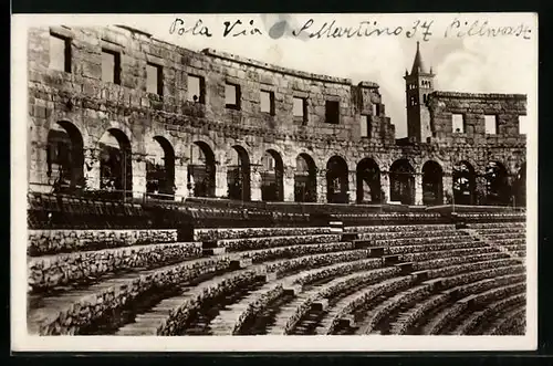 AK Pola, Interno dell`Arena allestita per le Opere