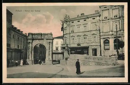 AK Pola, Arco dei Sergi