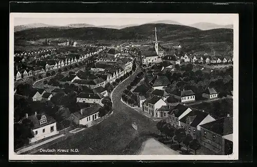 AK Deutsch Kreuz, Strassenpartie mit Bürgerhäusern