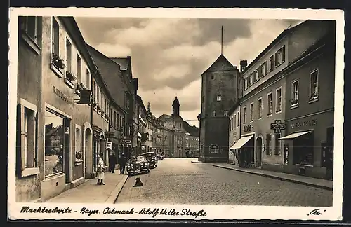 AK Marktredwitz, Strasse mit Adler-Apotheke und Geschäften