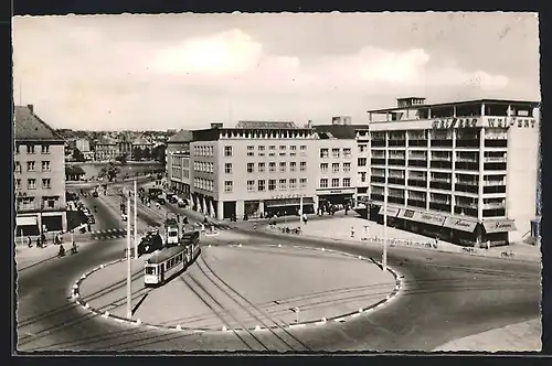 AK Kiel, Berliner Platz mit Strassenbahnen