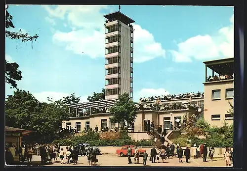 AK Berlin-Köpenick, Besucher und Gäste am Müggelturm