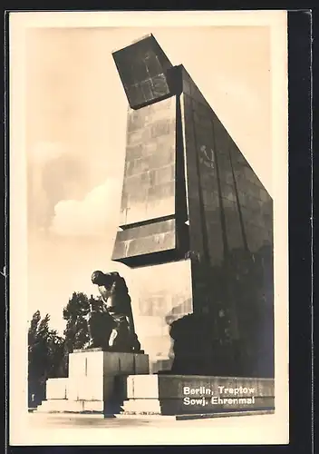 AK Berlin-Treptow, Sowj. Ehrenmal