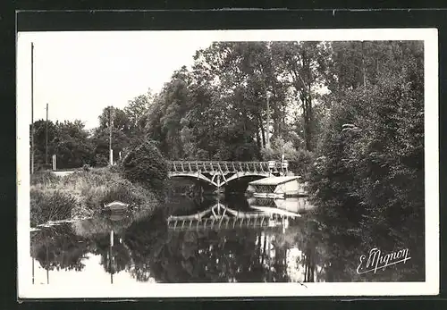 AK Villiers-sur-Morin, Le Grand Morin -Le Pont e Villiers