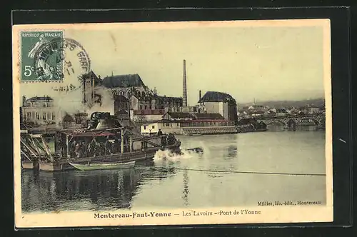 AK Montereau-Faut-Yonne, Les Lavoirs-Pont de l`Yonne