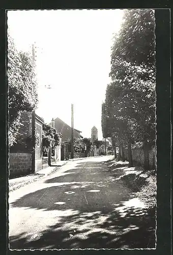 AK St-Fargeau, Strassenpartie