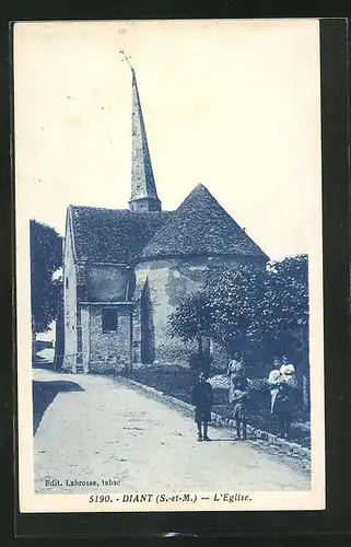 AK Diant, L`Eglise