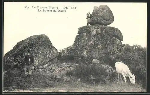 AK Dettey, Le Bonnet du Diable