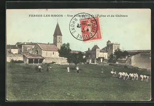 AK Farges-les-Macon, Vue d`ensemble de l`Église et du Château