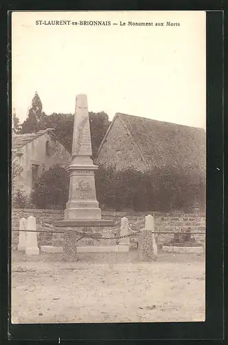 AK St-Laurent-en-Brionnais, Le Monument aux Morts