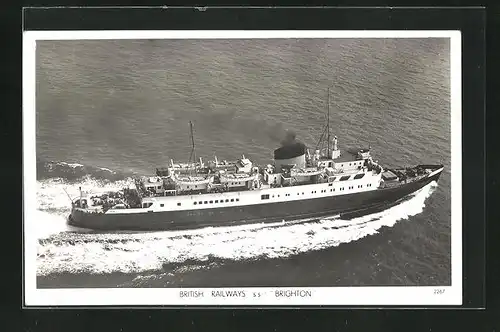 AK Passagierschiff S. S. Brighton vom Flugzeug aus gesehen