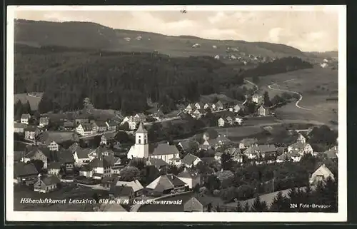 AK Lenzkirch, Ortsansicht mit Kirche aus der Vogelschau