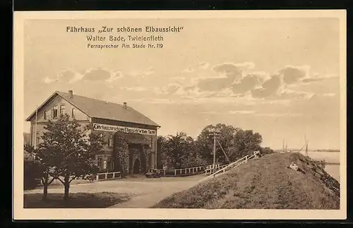 AK Twielenfleth, Gaststätte Fährhaus zur schönen Elbaussicht W. Bade mit Strasse und Wasserblick