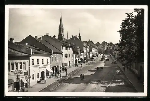 AK Zwiesel / Bayr. Wald, Strasse am Stadtplatz