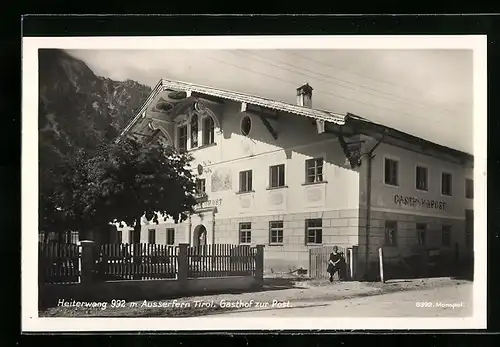 AK Heiterwang /Ausserfern, Gasthof zur Post mit Strasse
