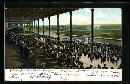 AK New York, Belmont Race Track, Blick auf die Rennbahn vom Publikum aus