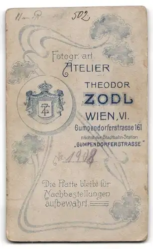 Fotografie Theodor Zodl, Wien, Gumpendorferstr. 161, Eleganter Herr mit Schnauzbart