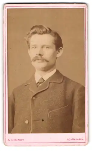 Fotografie A. Ehrhardt, Schönebeck, Salzerstr. 24, Bürgerlicher Herr mit Schnauzbart