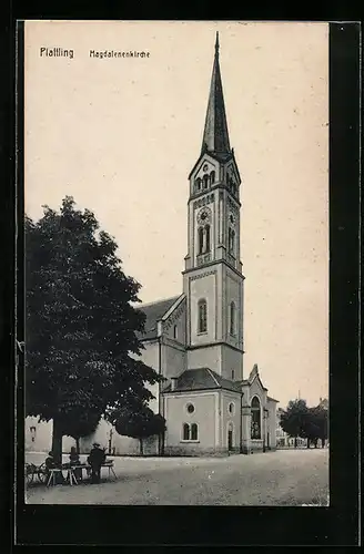 AK Plattling, Magdalenenkirche mit Strasse
