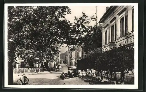 AK Miramont-de-Guyenne, Place Martignac et rue Viguerie