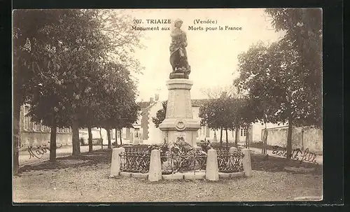AK Triaize, Monument aux Morts pour la France