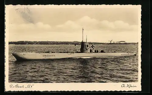 AK Kriegsmarine: U-Boot U1 im Hafen