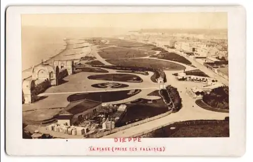 Fotografie Fototgraf unbekannt, Ansicht Dieppe, la Plage ( Prise des Falaises)