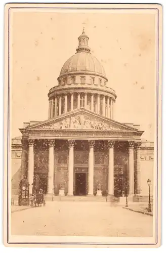 Fotografie unbekannter Fotograf, Ansicht Paris, Blick auf das Pantheon, 1882