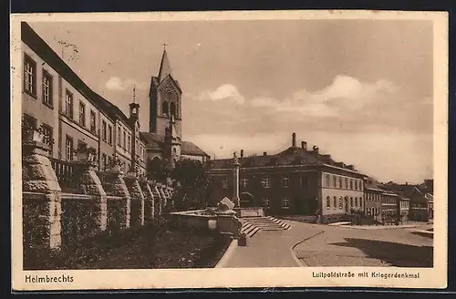 AK Helmbrechts, Luitpoldstrasse mit Kriegerdenkmal