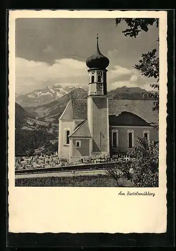 AK Bartolomähberg im Montafon, Blick auf Drei Türme und Friedhof