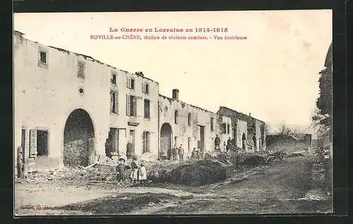 AK Roville-au-Chêne, La Guerre en Lorraine en 1914-15, Théâtre de violents combats, Vue intérieure