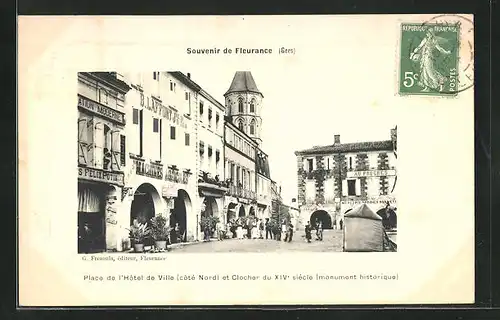 AK Fleurance, Place de l`Hôtel de Ville côté Nord et Clocher du XIVe siècle