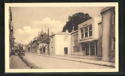 AK Vouziers, Masaryck-Ecole