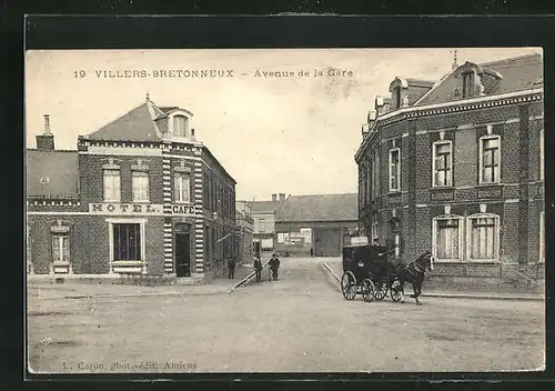 AK Villers-Bretonneux, Avenue de la Gare, Hotel-Cafe