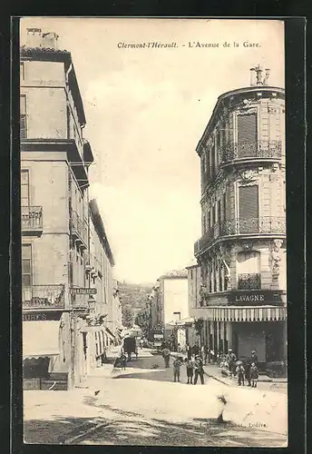 AK Clermont-l`Hérault, L`Avenue de la Gare, Bahnhofstrasse