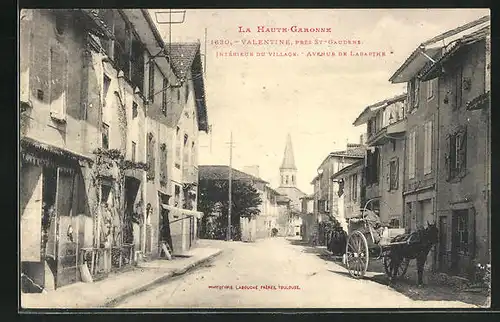 AK Valentine, Interieur du Village, Avenue de Labarthe