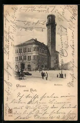AK Hof, Rathaus mit Passanten