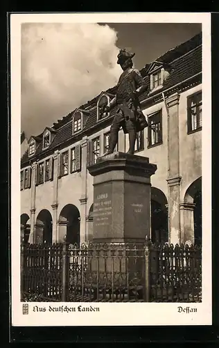 AK Dessau, Denkmal der alte Dessauer
