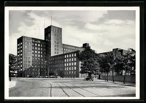 AK Berlin-Siemensstadt, Totalansicht des Wernerwerk-Hochbaus von Siemens