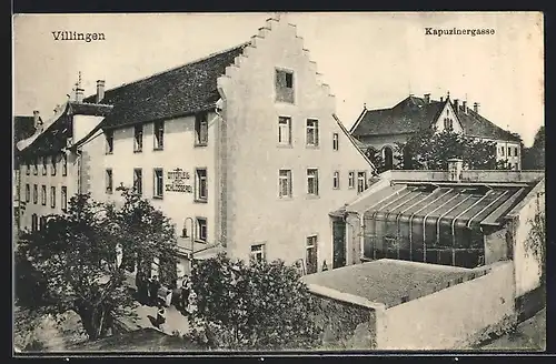 AK Villingen, Strasse Kapuzinergasse mit Schlosserei Otto Fleig