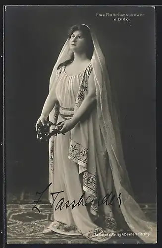 AK Opernsängerin Zdenka Fassbender a. Dido, Autograph