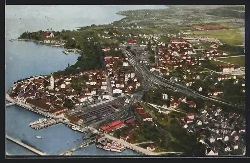 AK Friedrichshafen /Bodensee, Gesamtansicht mit Hafen aus der Vogelschau