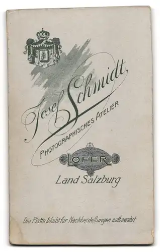 Fotografie Josef Schmidt, Lofer /Land Salzburg, Junge Dame mit Kragenbrosche und Halskette