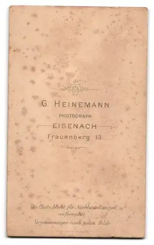 Fotografie G. Heinemann, Eisenach, Frauenberg 13, Junge Dame mit zurückgebundenem Haar