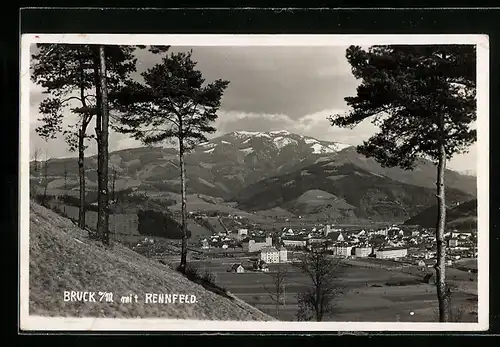 AK Bruck a. M., Ortsansicht mit Rennfeld